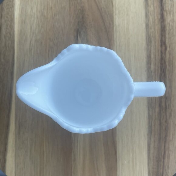 Vtg Fenton Hobnail Milk Glass Creamer Scalloped Pitcher Retro Christmas Decor 4" - Picture 6 of 9